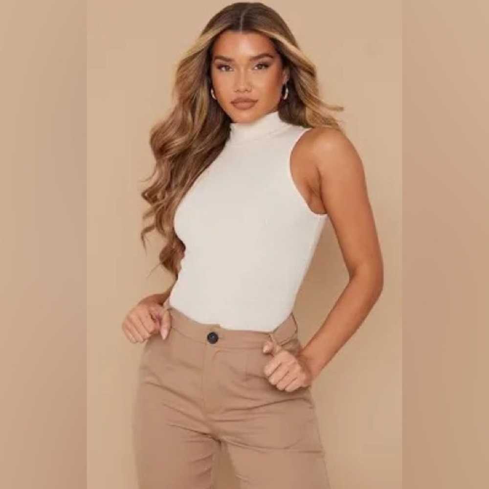 Basic stone ribbed bodysuit